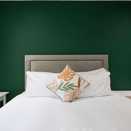 Luxury, Sleeps 6, City Centre Belfast Exterior foto